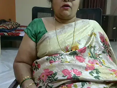 Snapshot of Naughty_Nityaa chatting on February 22, 2025, 3:47 pm Naughty Nityaa online show from February 22, 2025, 3:47 pm