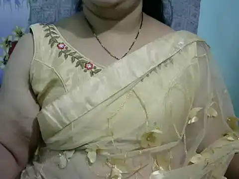 Snapshot of Naughty_Nityaa chatting on March 19, 2025, 5:17 pm Naughty Nityaa online show from March 19, 2025, 5:17 pm