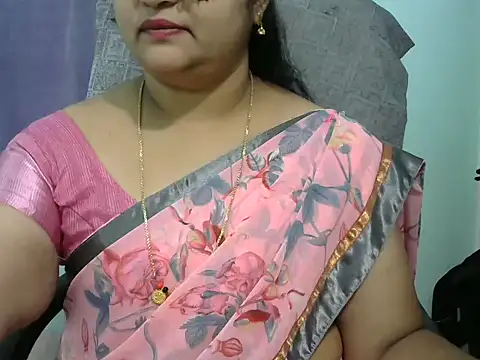 Snapshot of Naughty_Nityaa chatting on March 6, 2025, 6:41 am Naughty Nityaa online show from March 6, 2025, 6:41 am