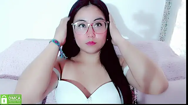 mariana katto online show from November 12, 2025, 5:50 pm