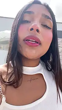 Snapshot of Mariangel_11 chatting on April 21, 2026, 2:23 pm Mariangel 11 online show from April 21, 2026, 2:23 pm
