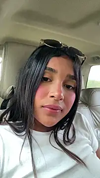 Snapshot of Mariangel_11 chatting on April 29, 2026, 5:30 pm Mariangel 11 online show from April 29, 2026, 5:30 pm