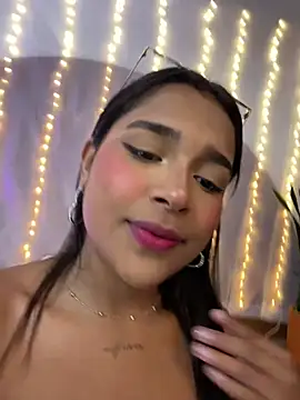 Mariangel 11 online show from February 13, 2026, 1:44 pm