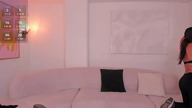 ValeriaRoldanX online show from December 18, 2025, 10:41 am