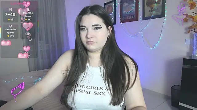 Lillianhot68 online show from January 11, 2026, 10:11 am