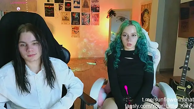 Snapshot of 812sunflowerinahat chatting on February 23, 2025, 5:18 pm 812sunflowerinahat online show from February 23, 2025, 5:18 pm