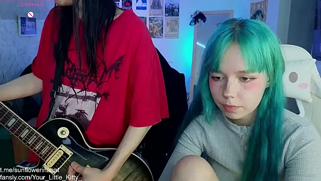 Snapshot of 812sunflowerinahat chatting on March 9, 2025, 11:58 am 812sunflowerinahat online show from March 9, 2025, 11:58 am