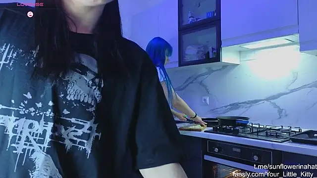 Snapshot of 812sunflowerinahat chatting on January 12, 2025, 7:21 pm 812sunflowerinahat online show from January 12, 2025, 7:21 pm