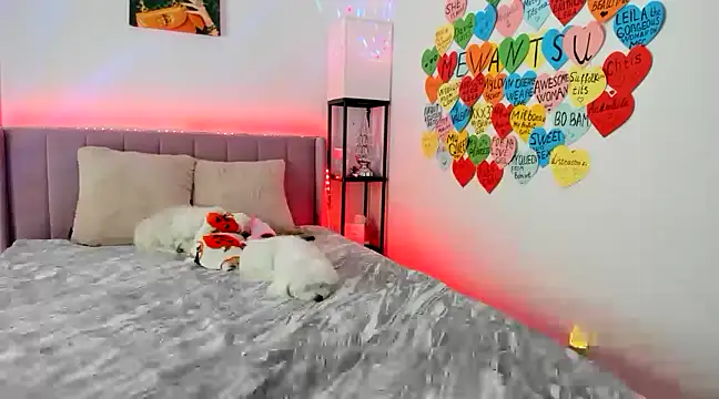 Snapshot of Leila458 chatting on January 13, 2025, 10:03 pm Leila458 online show from January 13, 2025, 10:03 pm