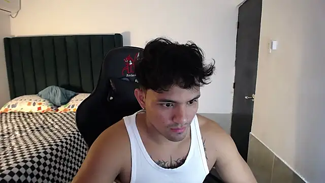 man dur07 online show from October 19, 2025, 8:22 pm