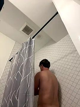 Posh marc online show from October 21, 2025, 7:41 am