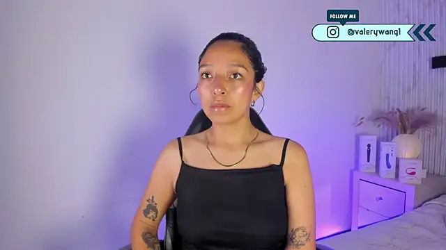 Valery wang online show from December 19, 2025, 12:07 pm