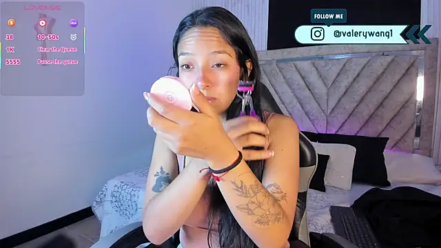 Valery wang online show from January 15, 2026, 11:57 am