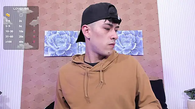 Ryan Clark  online show from December 1, 2024, 8:25 pm