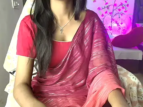 Snapshot of CUTE_princess_143 chatting on April 15, 2026, 1:04 pm CUTE princess 143 online show from April 15, 2026, 1:04 pm