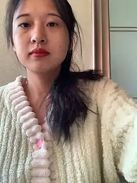 Xiaoli6688 online show from December 17, 2024, 8:12 am