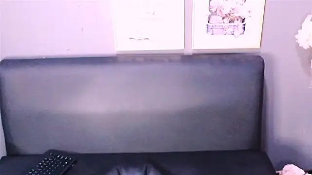 Littleindianmilf online show from February 21, 2025, 8:18 am
