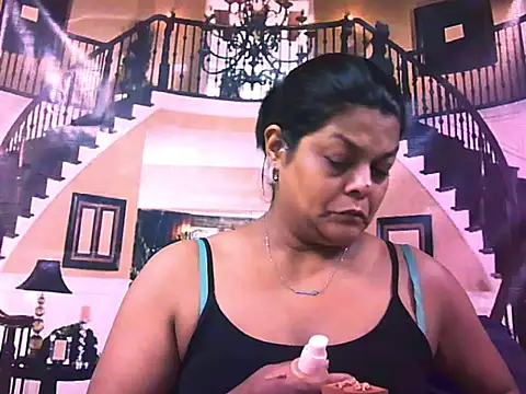 indianCherryPie online show from January 9, 2026, 6:09 am