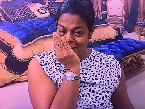 indianCherryPie online show from March 3, 2026, 5:14 am