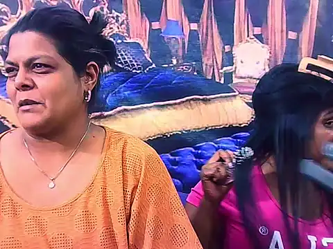 Snapshot of indianCherryPie chatting on November 21, 2025, 5:50 am indianCherryPie online show from November 21, 2025, 5:50 am