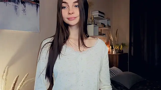 MaryJacksoon online show from November 13, 2025, 7:23 am