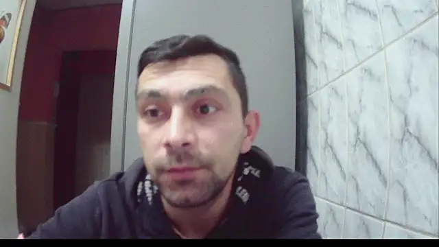 Snapshot of the_hot chatting on December 15, 2024, 3:42 pm the hot online show from December 15, 2024, 3:42 pm