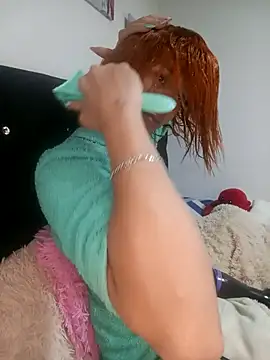 Snapshot of giuliana_andrade chatting on October 10, 2025, 1:39 am giuliana andrade online show from October 10, 2025, 1:39 am