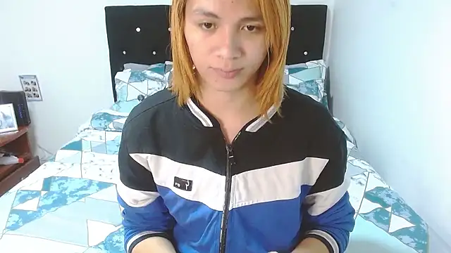 Snapshot of giuliana_andrade chatting on November 22, 2025, 12:10 am giuliana andrade online show from November 22, 2025, 12:10 am