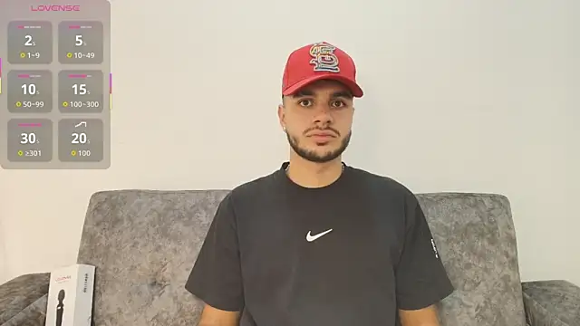 Amadeo Wild online show from October 4, 2025, 9:49 pm