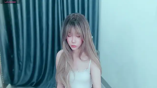 Snapshot of -Poison-Ivy- chatting on December 2, 2024, 12:47 am -Poison-Ivy- online show from December 2, 2024, 12:47 am