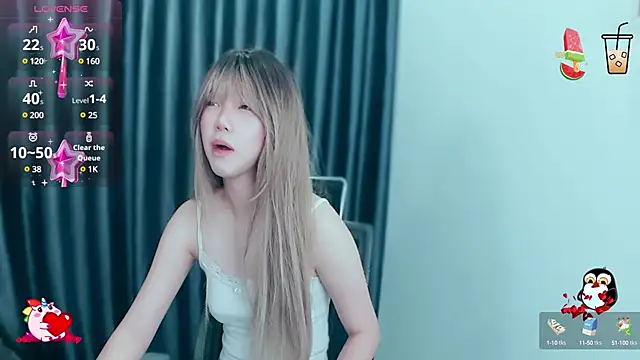 Snapshot of -Poison-Ivy- chatting on December 17, 2024, 2:12 am -Poison-Ivy- online show from December 17, 2024, 2:12 am