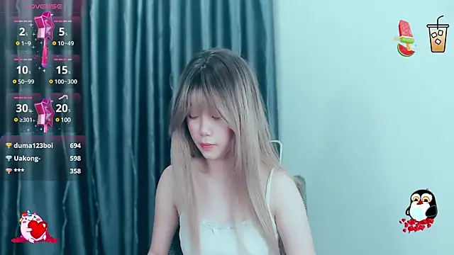 Snapshot of -Poison-Ivy- chatting on December 9, 2024, 9:28 am -Poison-Ivy- online show from December 9, 2024, 9:28 am