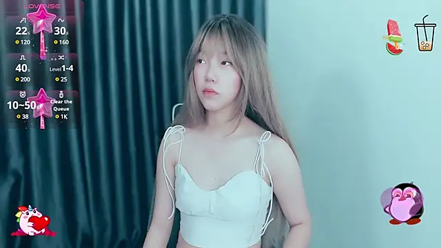 Snapshot of -Poison-Ivy- chatting on December 5, 2024, 8:27 am -Poison-Ivy- online show from December 5, 2024, 8:27 am