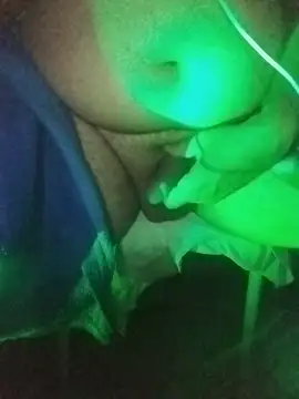 Leocesar37 online show from March 31, 2026, 4:14 am