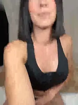 Snapshot of lola_tentatiion chatting on May 17, 2026, 6:30 pm lola tentatiion online show from May 17, 2026, 6:30 pm