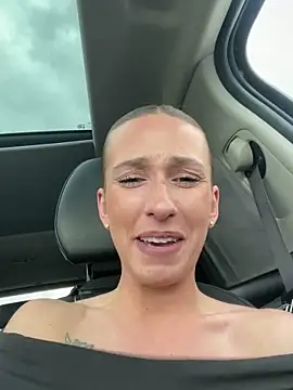 lola tentatiion online show from March 14, 2025, 1:57 pm