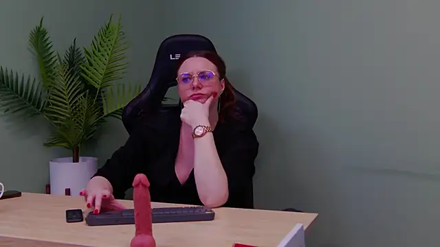 AngellaWhitte online show from March 13, 2025, 4:27 am