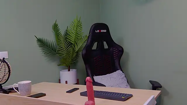 AngellaWhitte online show from March 18, 2025, 3:12 am