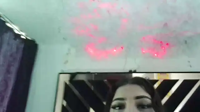 Brianna Trans00 online show from February 14, 2026, 7:03 pm