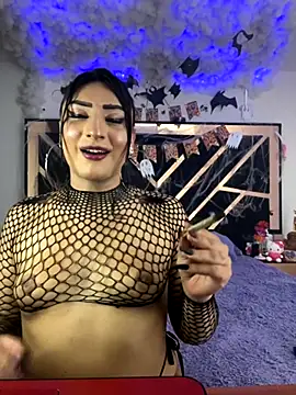 Brianna Trans00 online show from October 18, 2025, 2:13 am