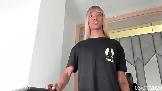 Doll Isaa online show from January 3, 2025, 4:16 pm