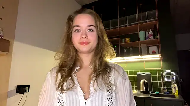 Celeste Glow online show from December 16, 2024, 9:09 pm