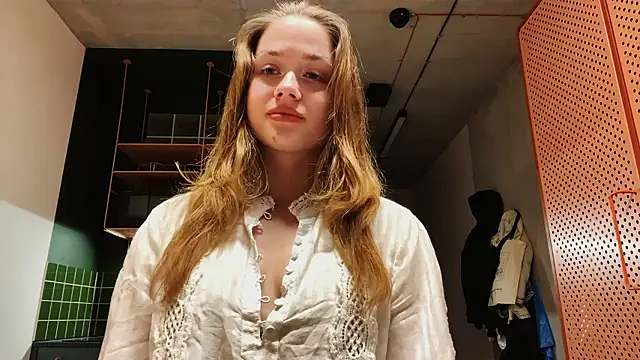 Celeste Glow online show from December 1, 2024, 11:21 pm