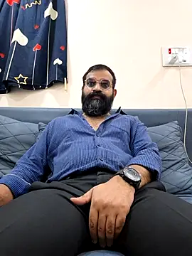 Snapshot of Fun_Guuy chatting on February 7, 2026, 6:49 pm Fun Guuy online show from February 7, 2026, 6:49 pm