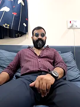 Snapshot of Fun_Guuy chatting on January 15, 2026, 6:33 pm Fun Guuy online show from January 15, 2026, 6:33 pm