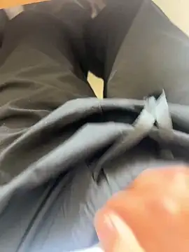 son lover dick online show from February 21, 2025, 7:01 am