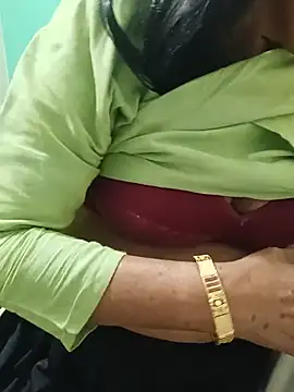 Snapshot of Saroj-Shah chatting on June 23, 2026, 3:43 pm Saroj-Shah online show from June 23, 2026, 3:43 pm