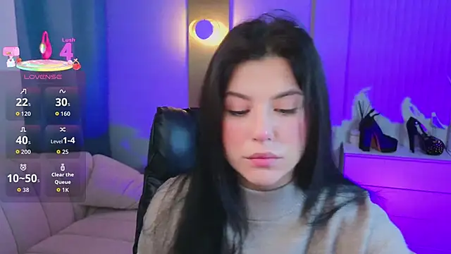 Jenna Adams  online show from October 18, 2025, 12:56 am