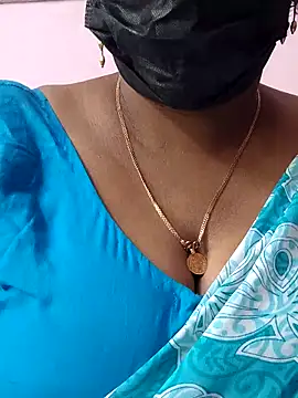 mallu-sumi online show from April 28, 2026, 8:41 am