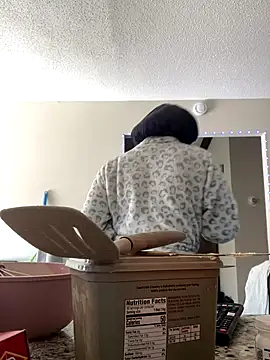 spicysugar74 online show from October 8, 2025, 4:40 pm